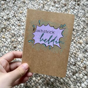 Heft DIN A6 "Flachstrickheldin" Lila - handbemalt